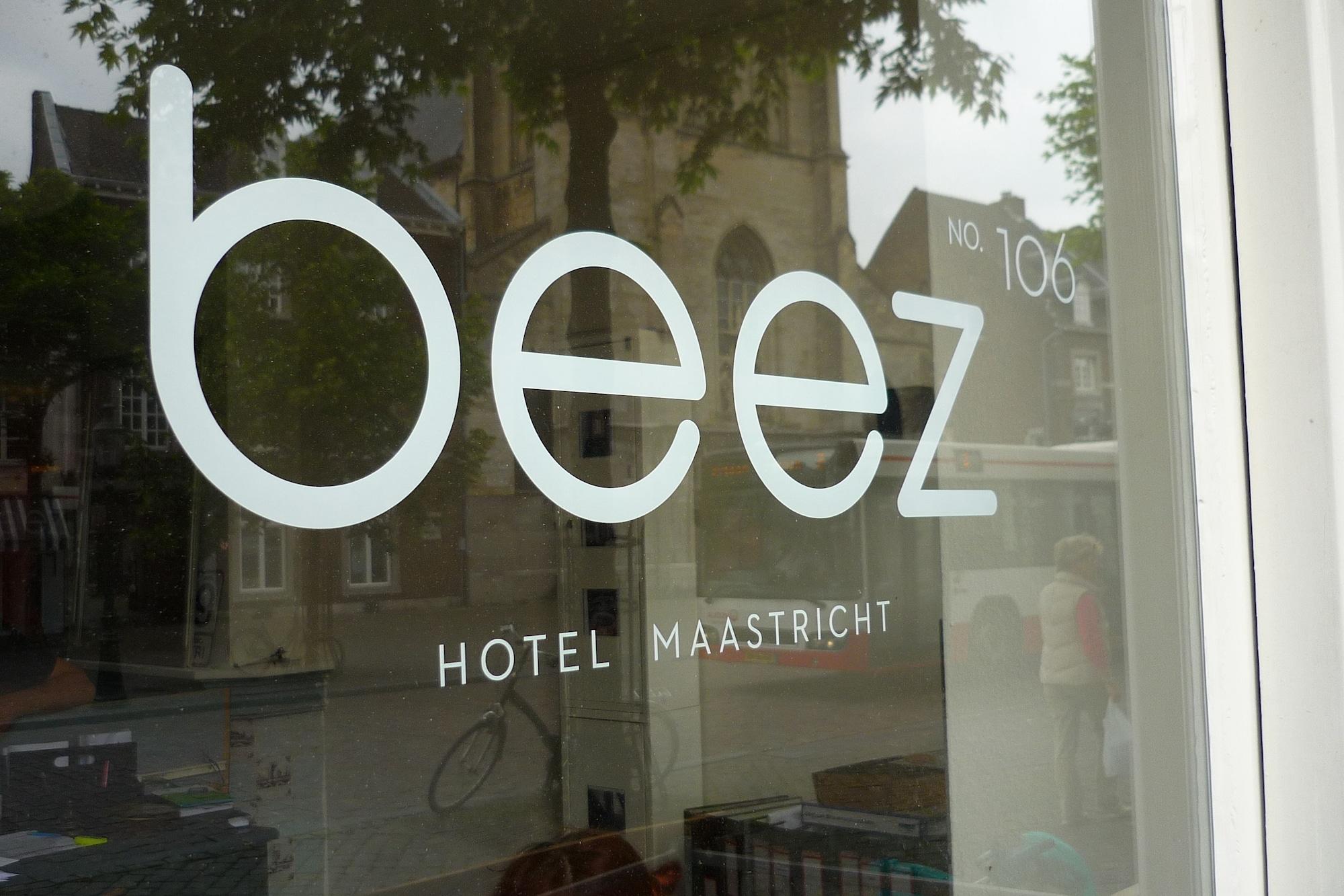 Hotel Beez Maastricht Kültér fotó
